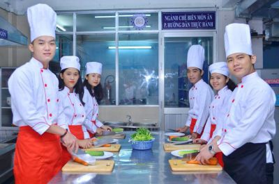 Gioi thieu nghe che bien mon an