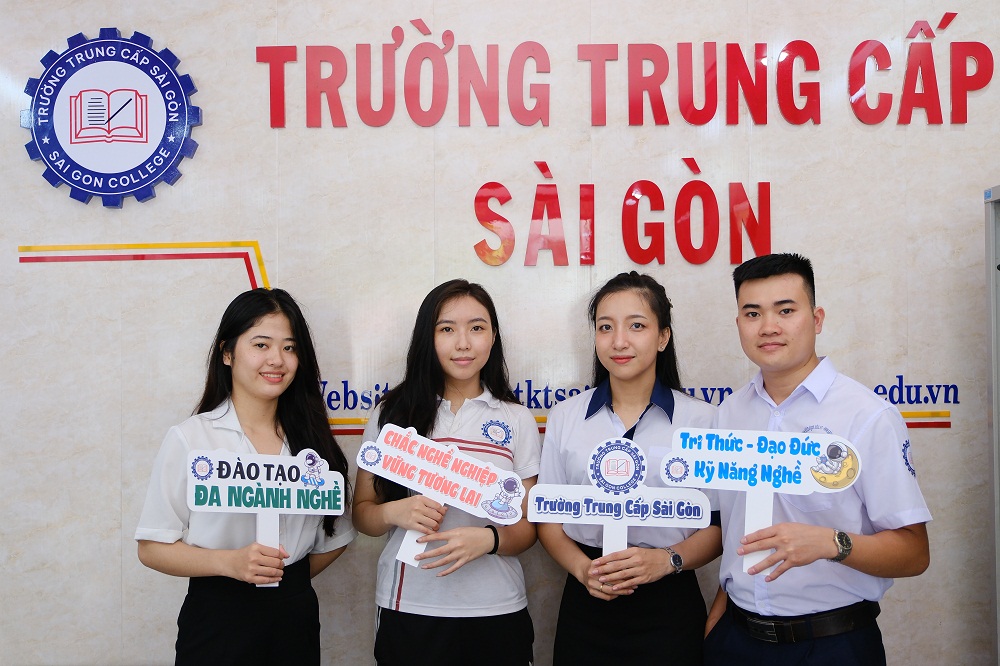 Trường Trung Cấp Sài Gòn