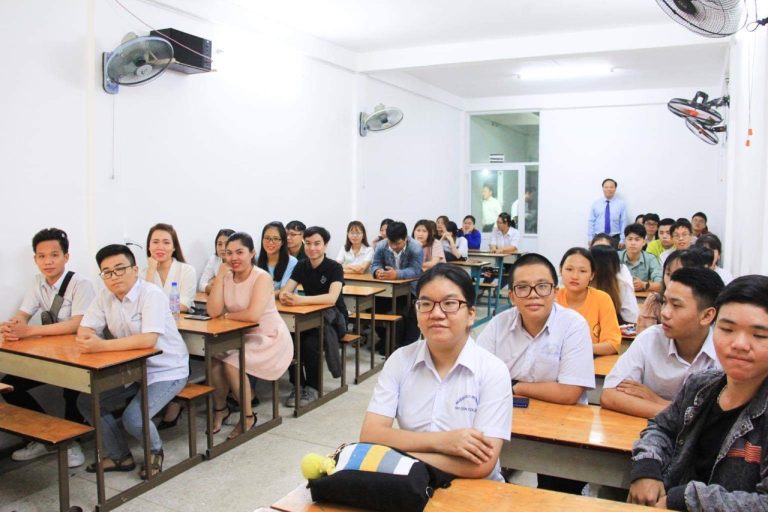 LỊCH ÔN THI TỐT NGHIỆP VĂN HÓA TRUNG HỌC PHỔ THÔNG