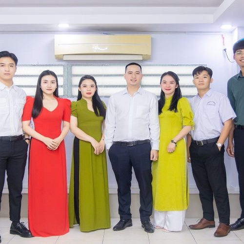 Hình Ảnh Cán Bộ Nhân Viên Nhà Trường Năm 2023