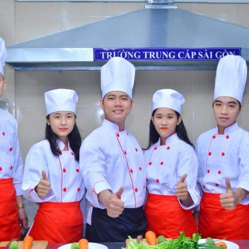 Kỹ thuật chế biến món ăn là ngành dễ kiếm việc làm